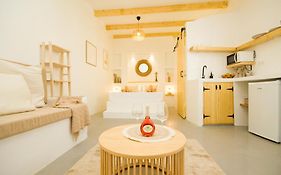 El Charco Lofts - By AZ Rentals